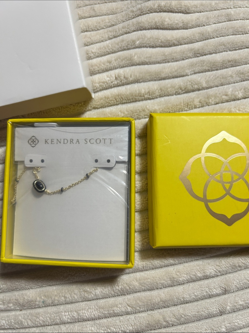 Kendra Scott Gold Chain Bracelet with Black Oval Stone